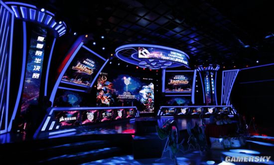 更在于其背 更在于其背