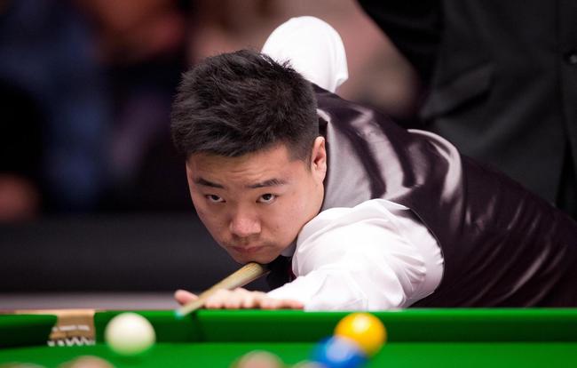 仅展示了巴 仅展示了巴