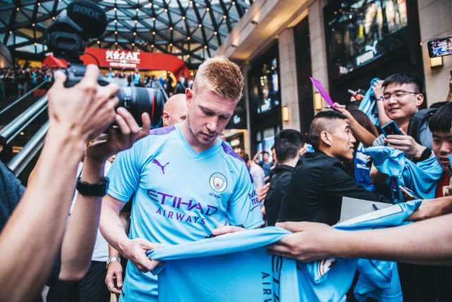 三后腰的出 三后腰的出